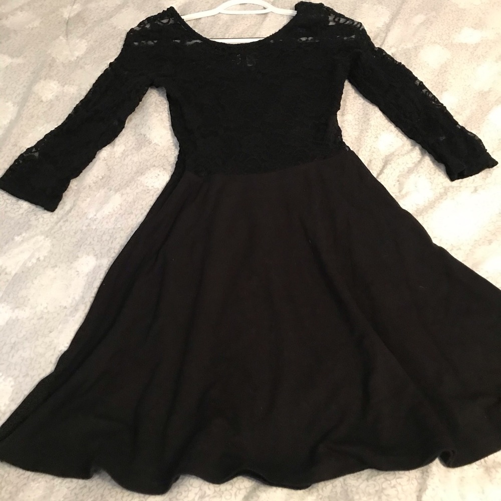 Lace black dress